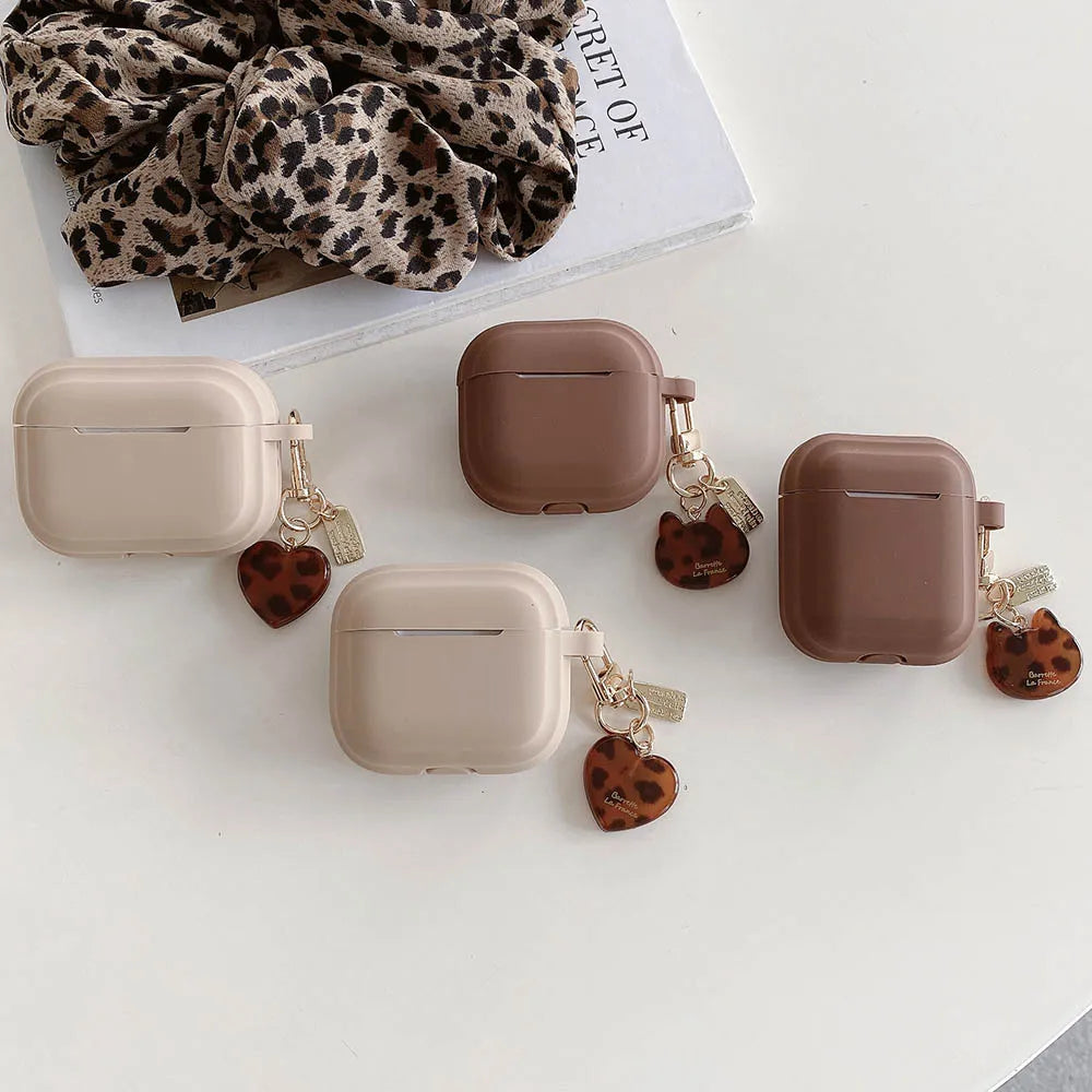 Silicone Case with Leopard Heart Charm for AirPods – Milk Tea Color Series